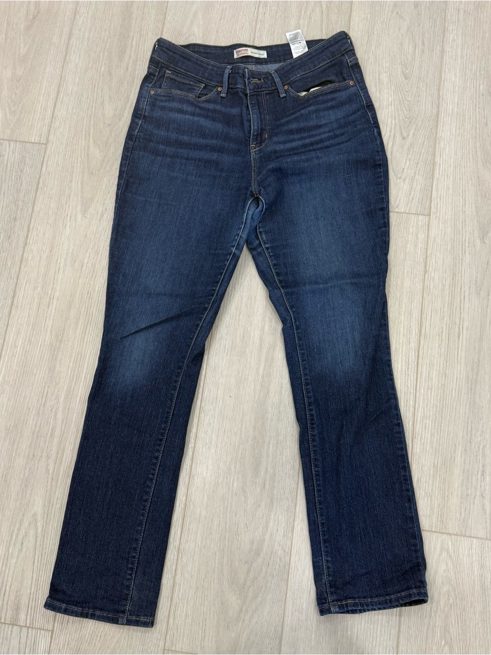 Signature Levi Straus Dark Blue Straight Leg Women's Jeans